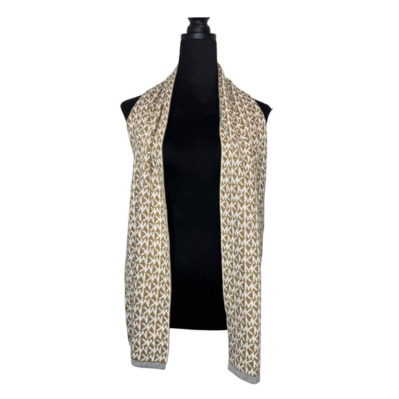 Michael Kors Signature Print Scarf Tan - Picture 2 of 7